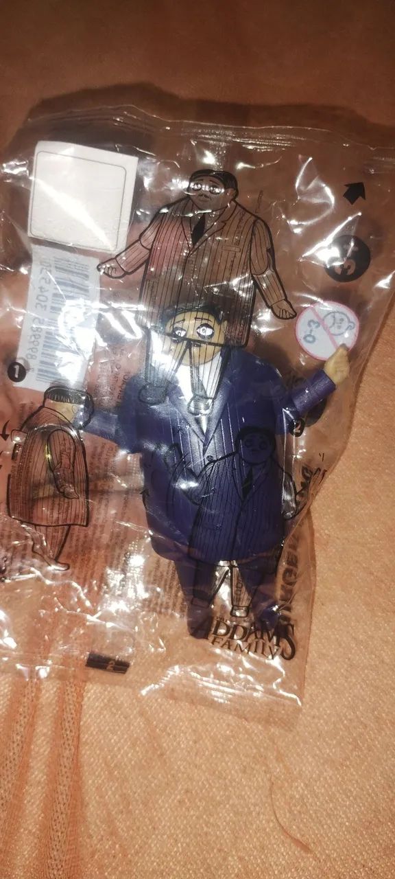 Bonecos da Família Addams - King Burger - Foto 3