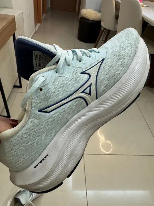 Tênis MIZUNO semi novo !  - Foto 2