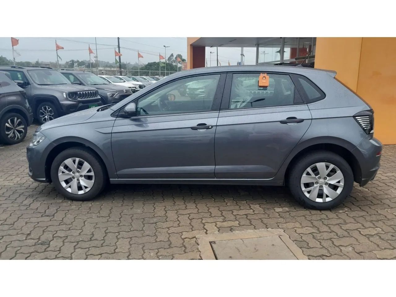 Volkswagen Polo 2024 1.0 mpi manual - Foto 3