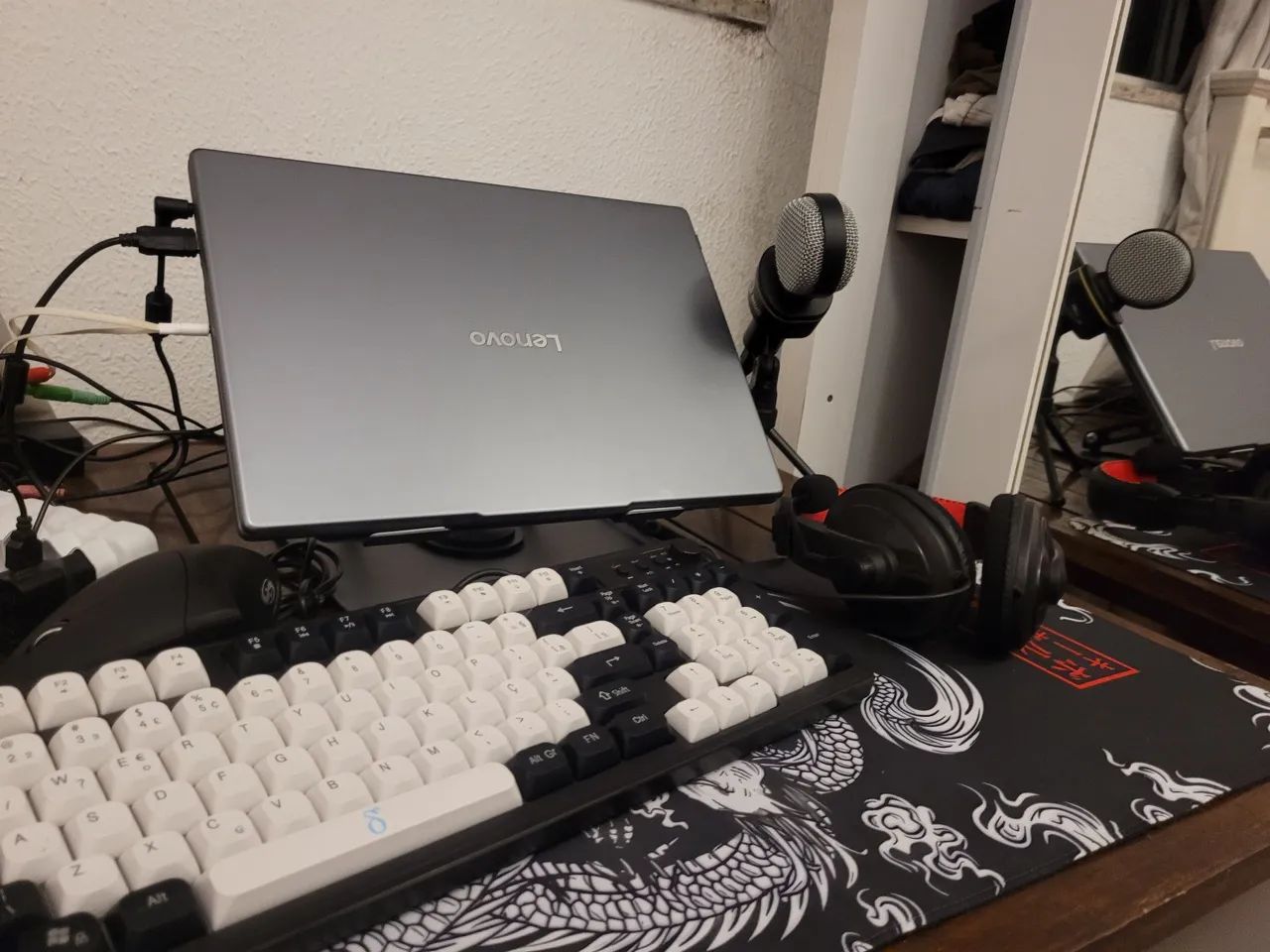 Lenovo Slim 3i 2 meses de uso. - Foto 2