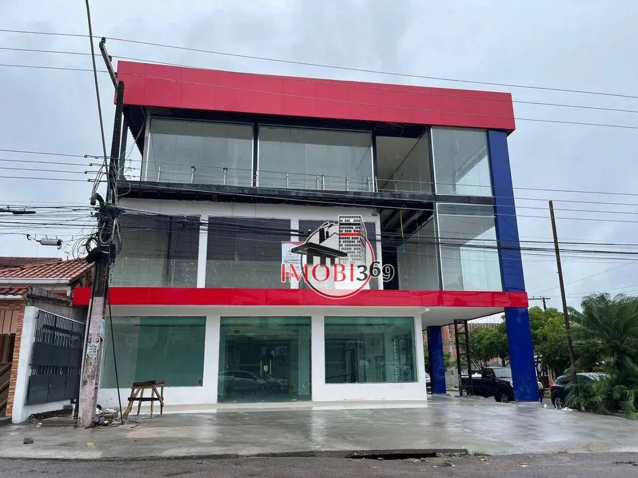 ALUGO SALAS COMERCIAIS, R$ 120 o m² - Parque 10 de Novembro - Manaus/AM.