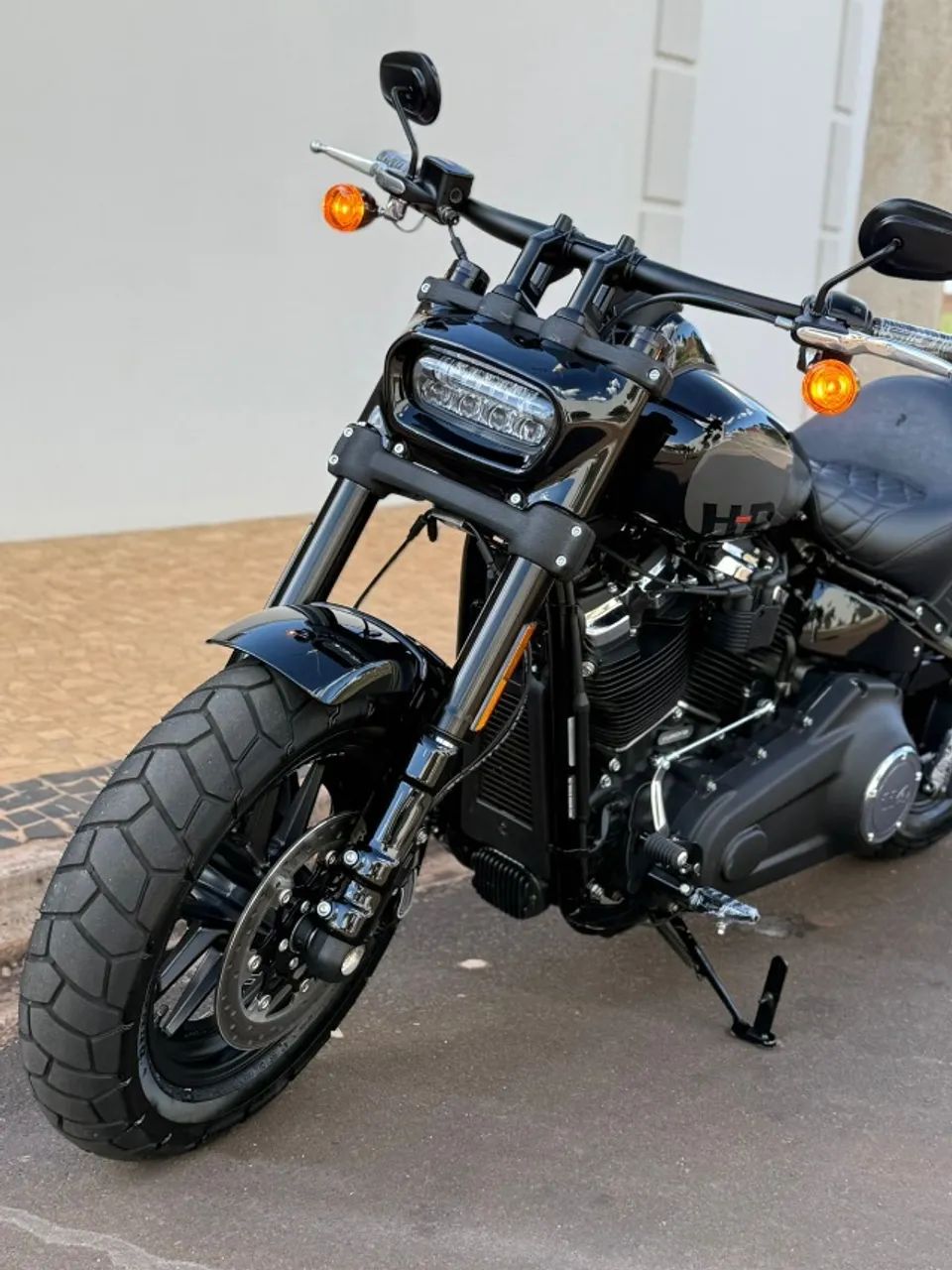 HARLEY DAVISON FAT BOB 114 - Foto 2