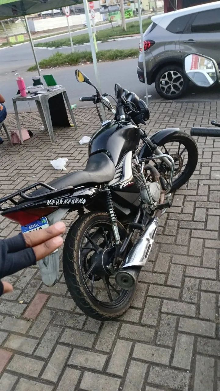 Vendo fan 125 ks ano 2013 completa detalhe, detalhe de uso motor feito a 3 meses completo. - Foto 3