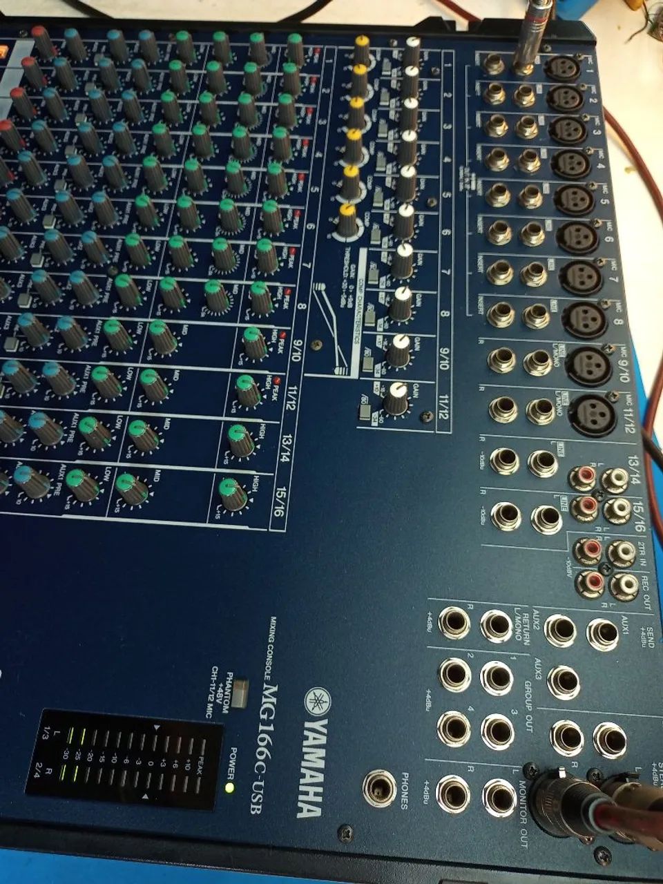 Mesa de Som Yamaha Mg-166C-Usb C/ garantia - Foto 2