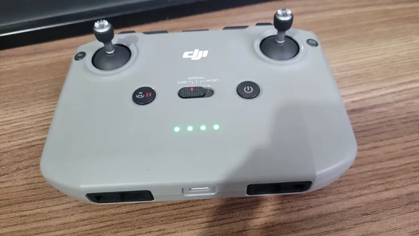 [Não acompanha drone]  Dji Kit Flymore Mini 2 + Controle + bolsa