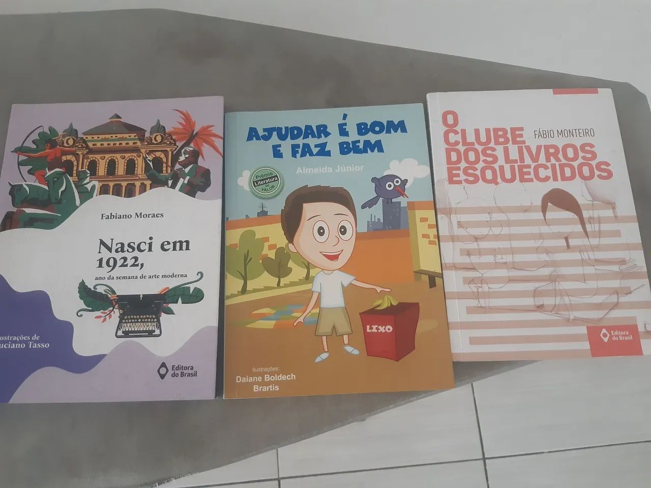Vendo livros paradidaticos 