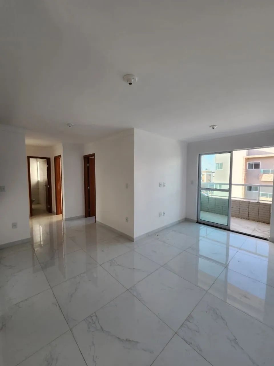 Apartamento Novo Muito Espasoço 3 Quartos nos Bancários  - Foto 3