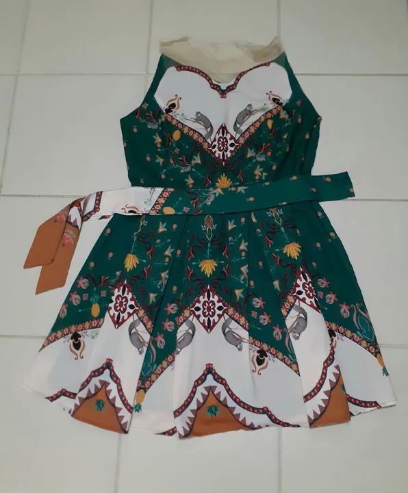 Vestido Floral Verde - Foto 2