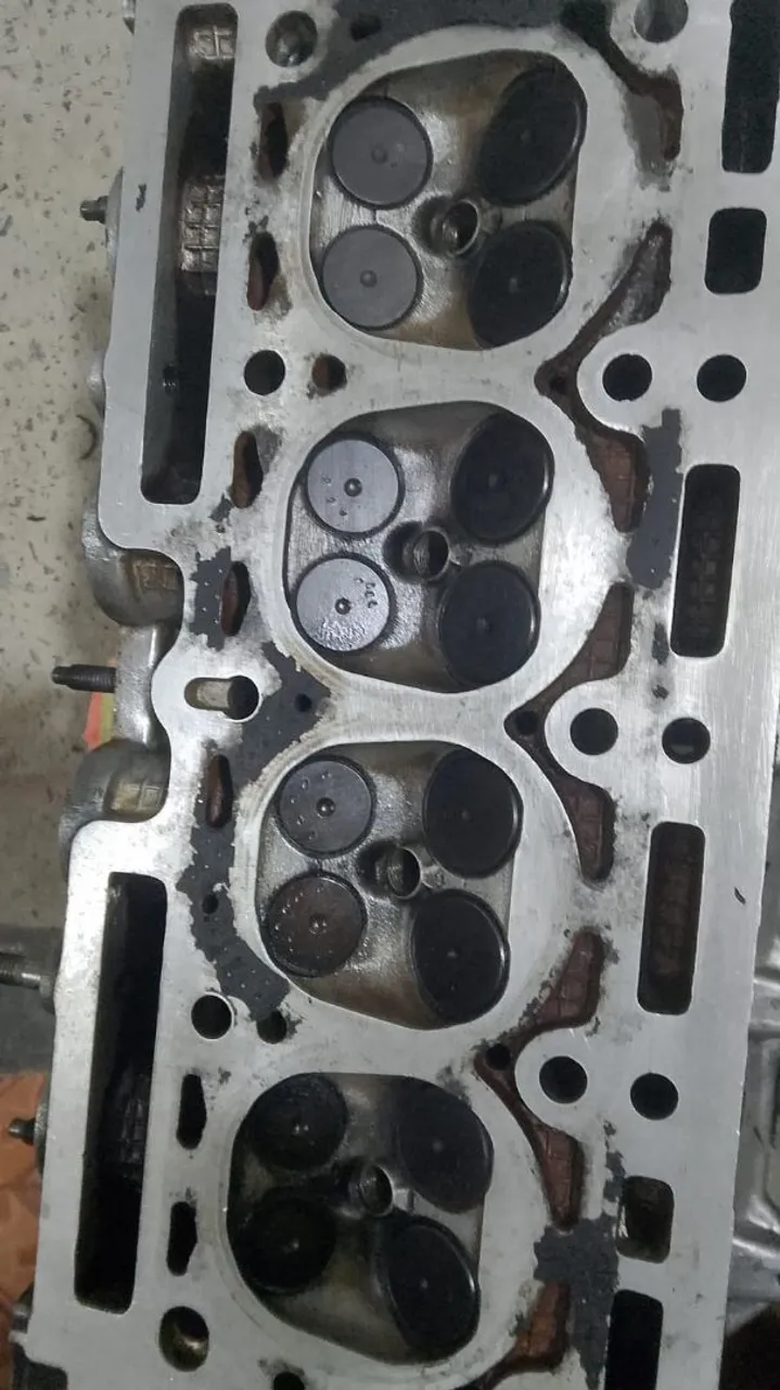 Cabeçote de Motor Sandero Logan 1.0 16VALVULAS