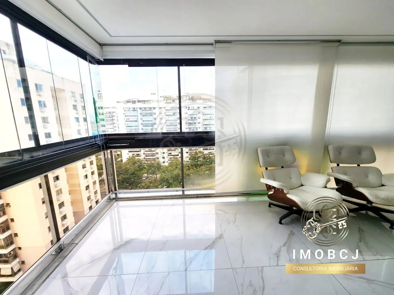 Apartamento de 2 quartos - 87m² - Barra Olímpica