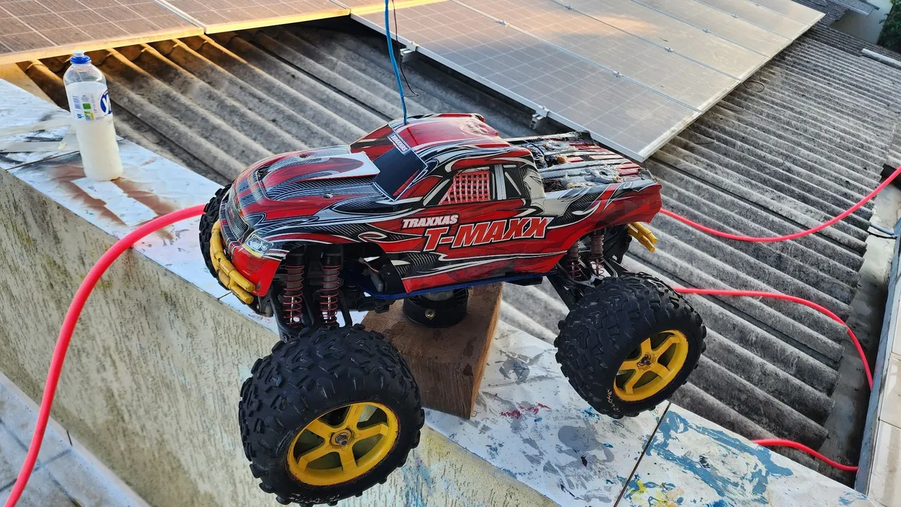 Traxxas T-Maxx - Monster Truck R/C