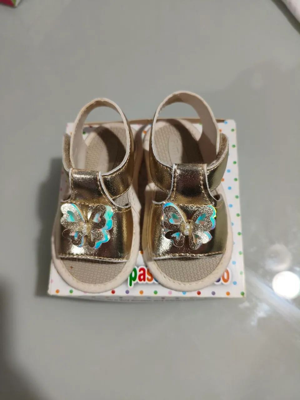 Sandálias Pim Pam Douradas Tamanho 18 - Foto 2