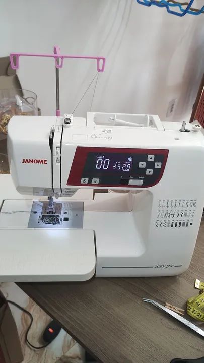 Máquina de Costura Janome 2030 QDX - Foto 2