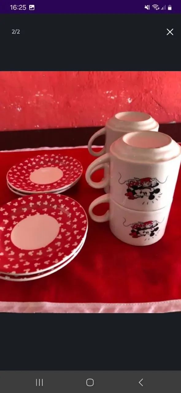 Xícaras Mickey e Minnie 