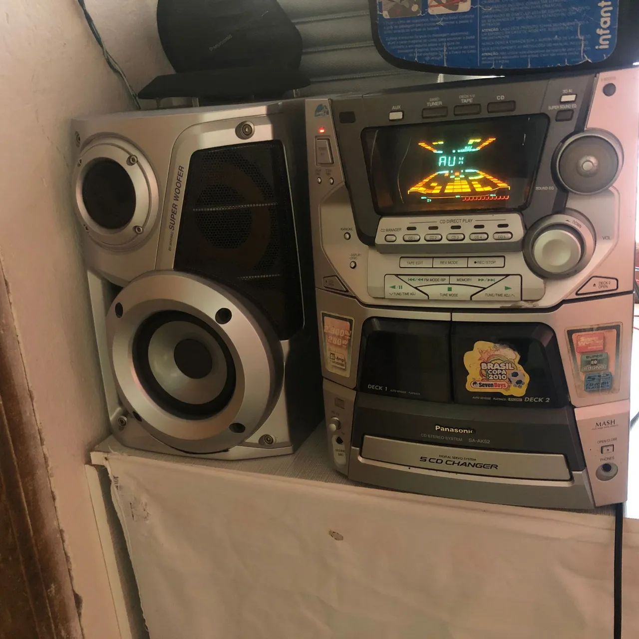 Som Panasonic 5 CD Changer com dois sub Woofer raridade bem conservado  - Foto 3