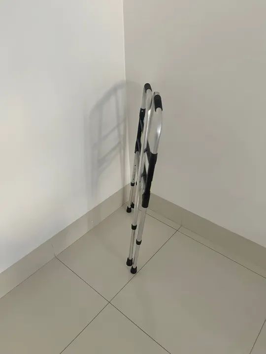 Andador seminovo idosos doentes  - Foto 2