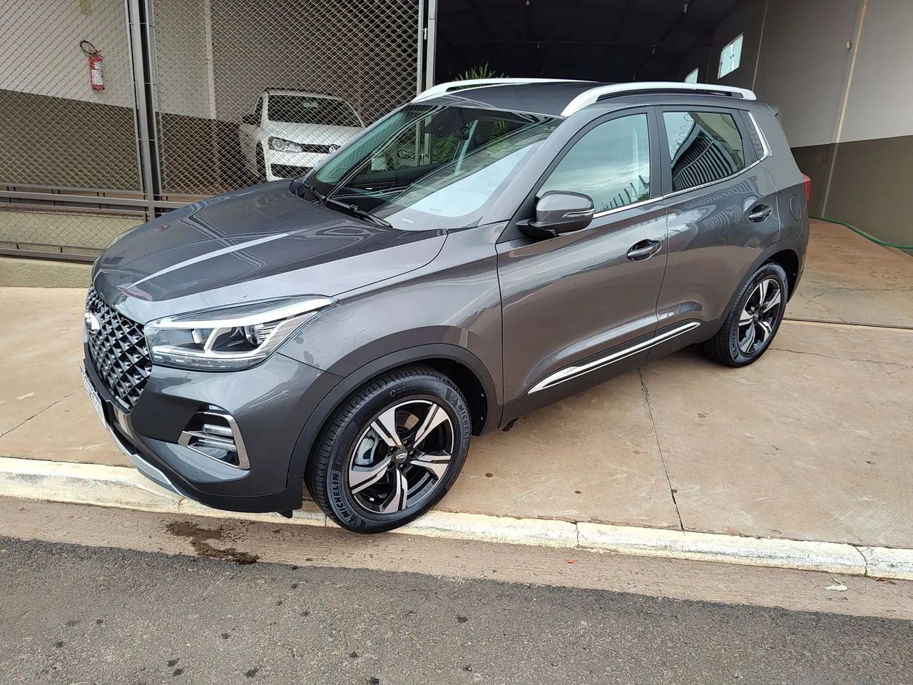 TIGO 5X SPORT COM APENAS 13.000KM, EM ESTADO DE NOVO - Foto 2