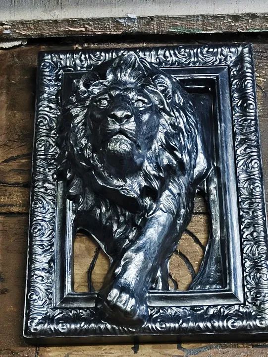 Moldura Quadro Parede Rei Leão 3d 45cm Leão Judá Gesso 3d - Foto 2