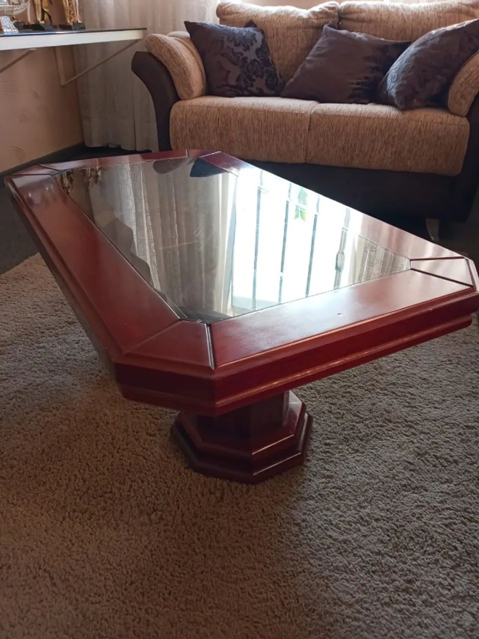 mesa de centro madeira com vidro ( nao trocamos ) - Foto 3