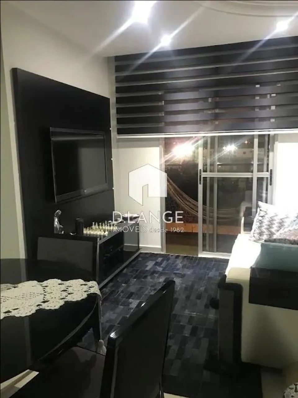 Apartamento à venda no bairro Mansões Santo Antônio em Campinas