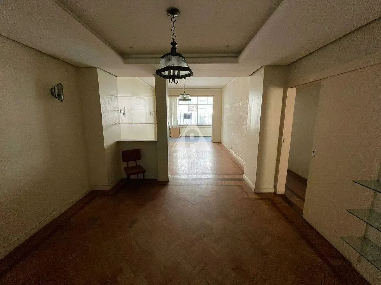 Apartamento em Copacabna com 3 Quartos, suíte - Foto 3