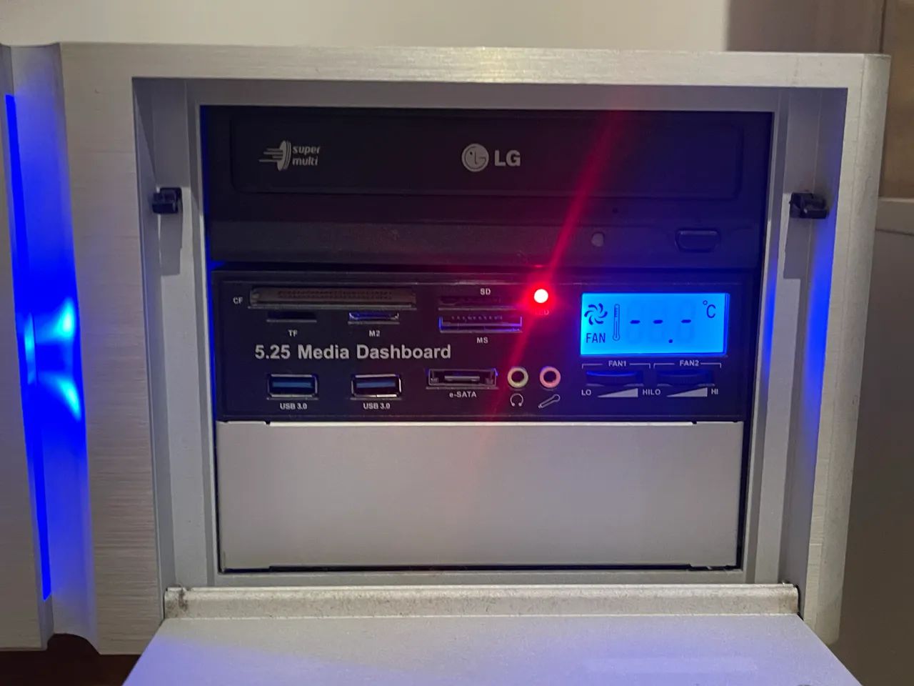 GABINETE HTPC THERMALTAKE C/ CONTROLE  - Foto 2