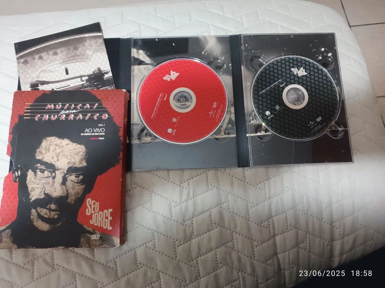 DVD duplo seu Jorge , músicas para churrasco  - Foto 4
