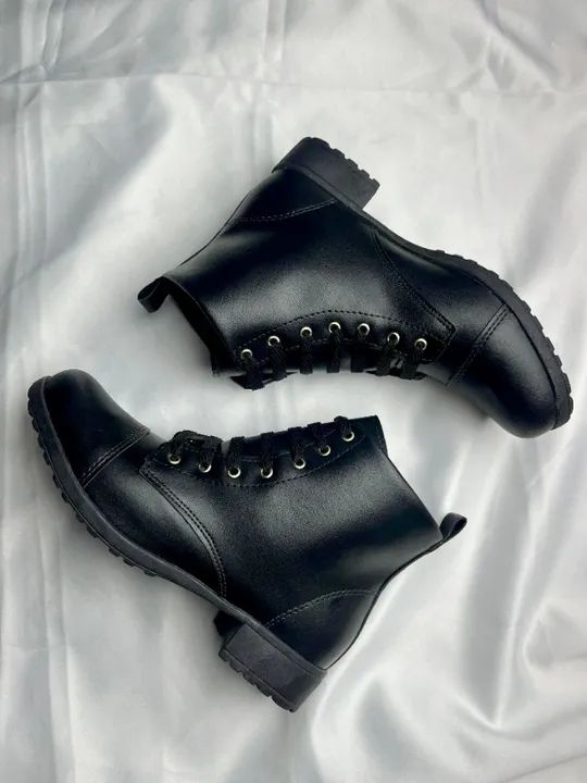 Bota Feminina Preta Confortável Super Macia Top