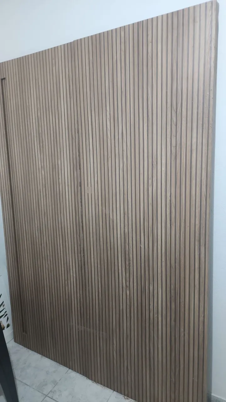 Painel de parede em madeira - Novo!