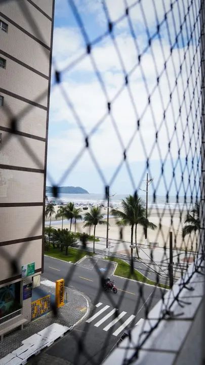 Apartamento na Praia Grande - Bairro Vila Guilhermina  - Foto 5