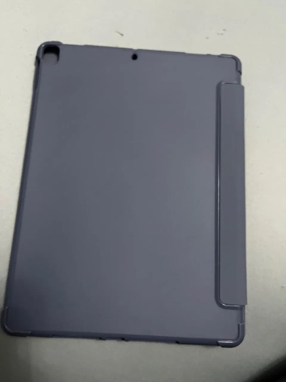 Capinha para iPad 7 8 9 10.2 Pol Com Slot para Caneta Lavanda - Foto 2