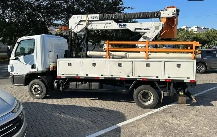 Accelo 815 cesto aéreo ano 2016 - Foto 3
