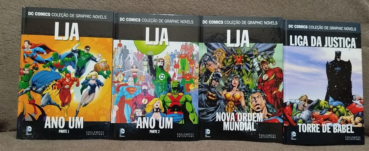 Coleção DC Comics HQs Liga da Justiça - 4 volumes