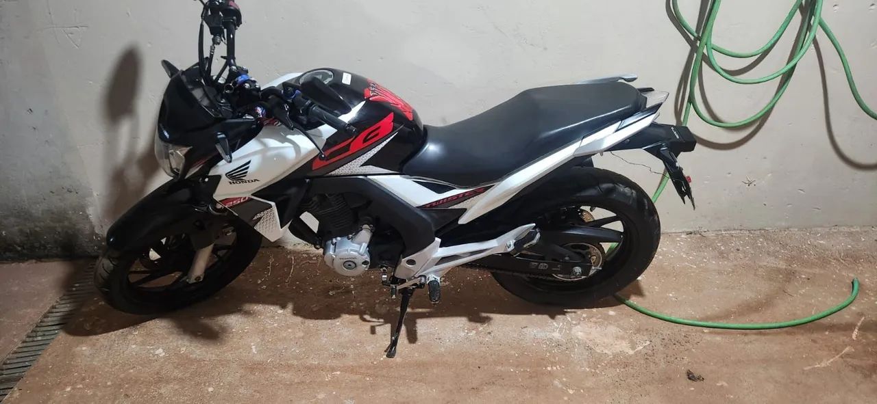 CBX 250 Twister  - Foto 5
