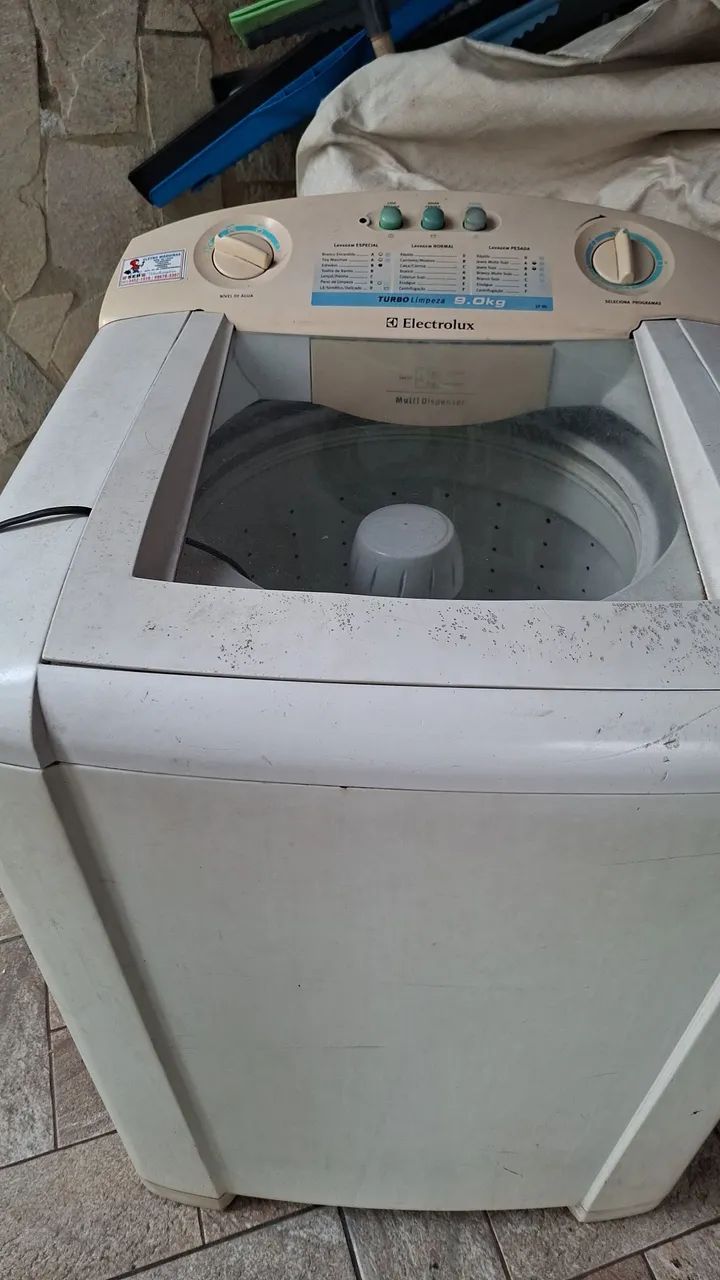Maquina de lavar usada boa estado