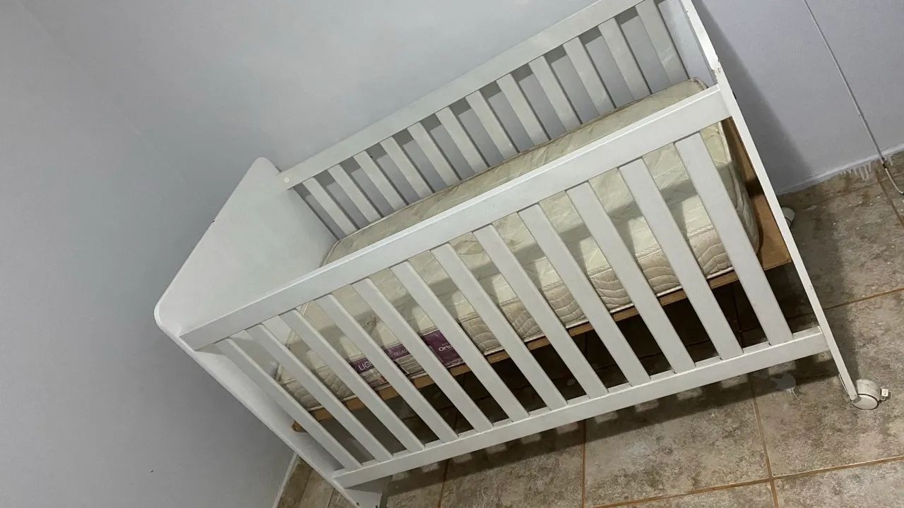Berço americano com colchão  - Foto 2
