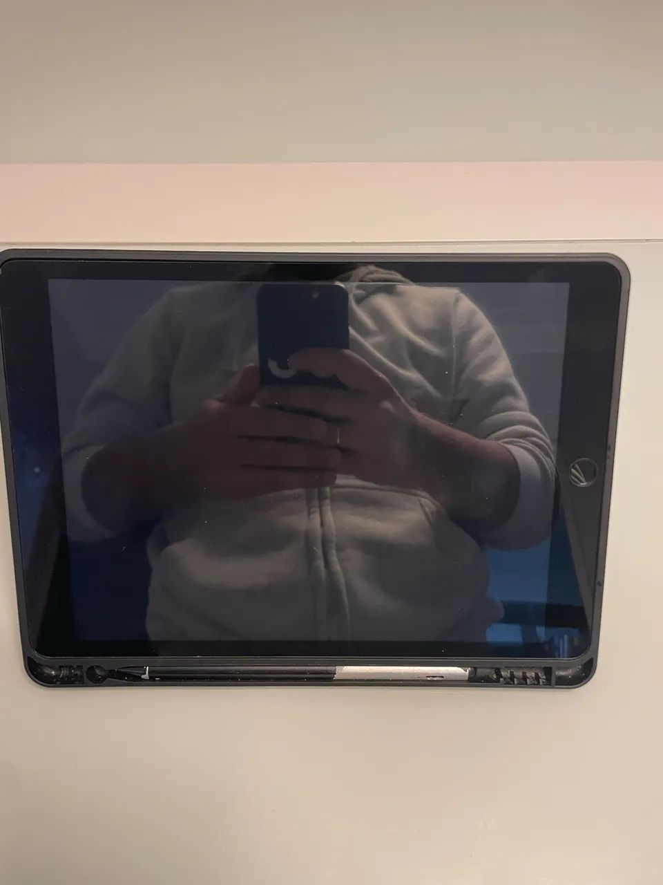 Apple iPad 9ª Geração 64GB Wi-Fi 10.2" Cinza-Espacial + Cap - Foto 2