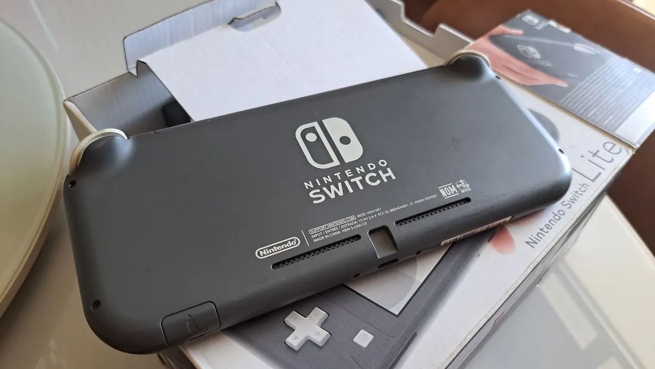 Nintendo Switch Lite