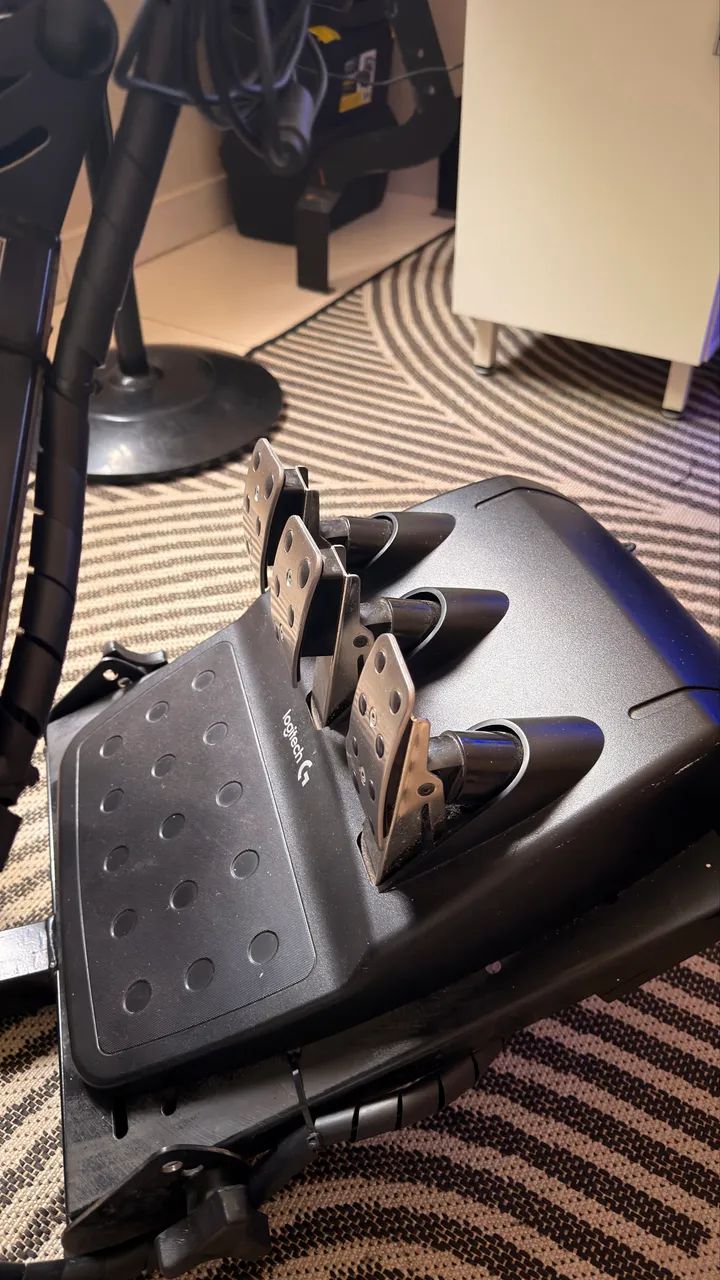 Volante Logitech g920 + cockpit extreme SimRacing - Foto 2