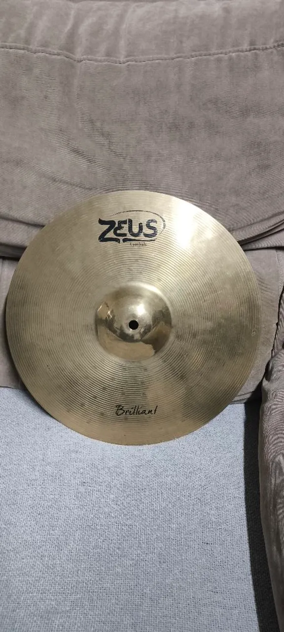 HI- HAT 14 ZEUS BRILHANT - Instrumentos musicais - Maranguape I