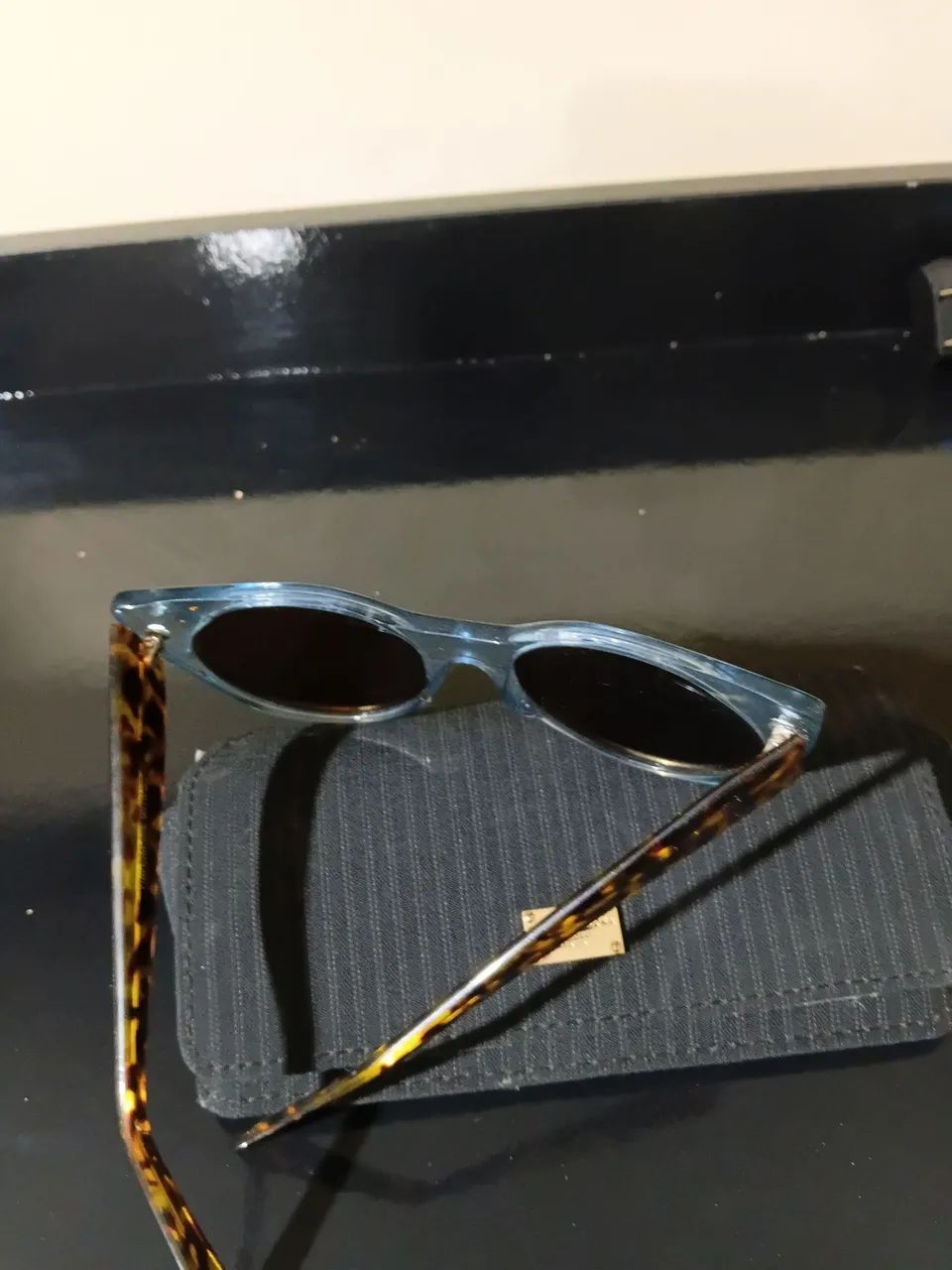 Oculos de sol Dolce e Gabbana Milano Itália.  - Foto 3
