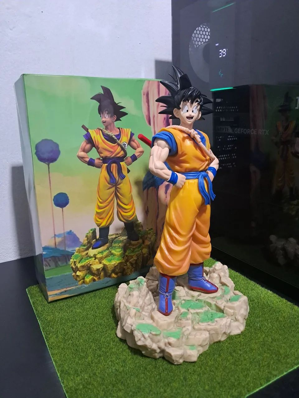 Action Figure Dragon Ball Z - Goku 30cm