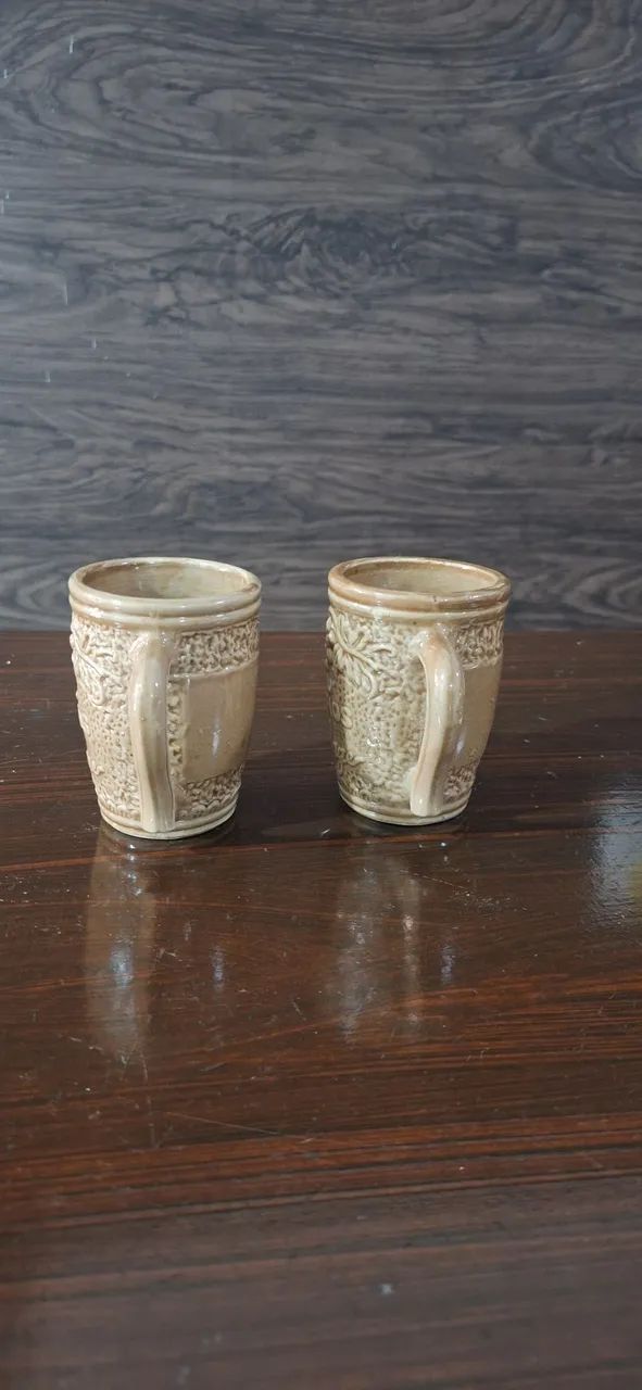 2 canecas antigas "Vinhos Village " - Foto 2