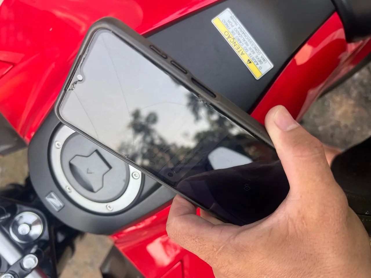 Motorola E22 - Foto 4