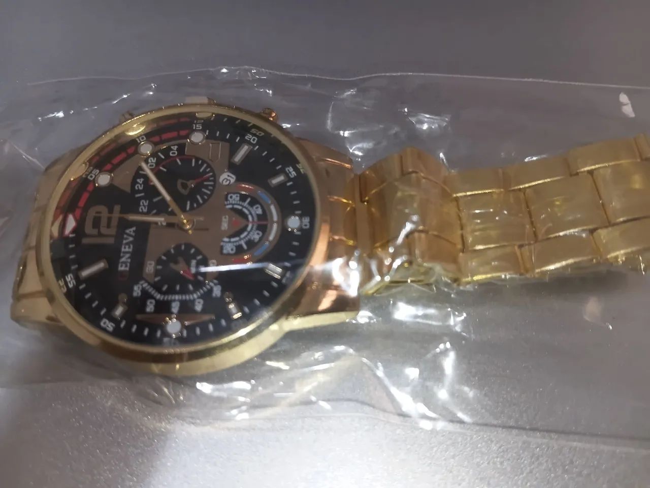 Venha completar o seu estilo com relogios elegantes.