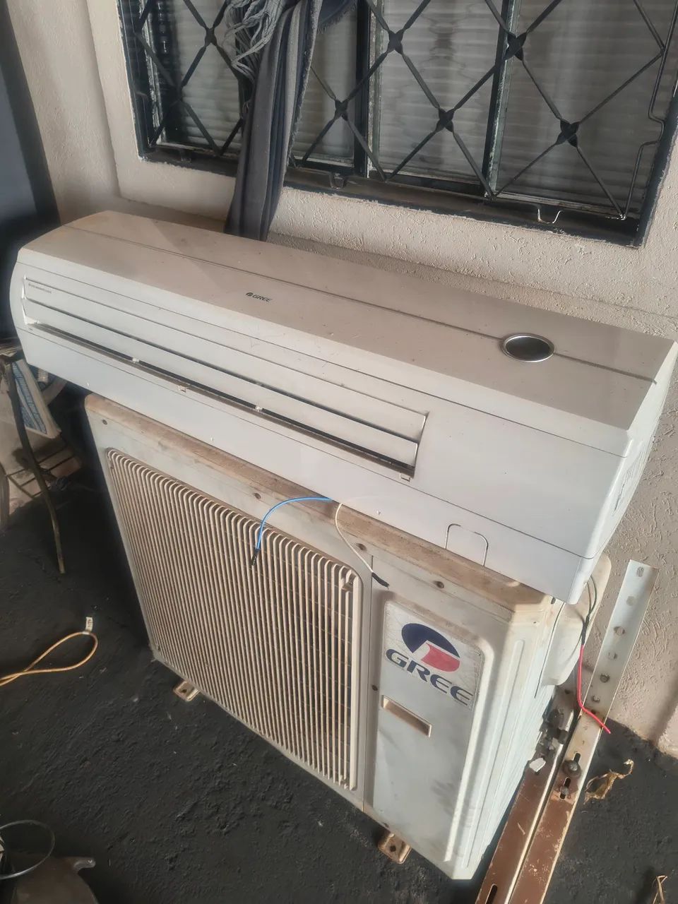 Ar condicionado 28 mil BTUs split 