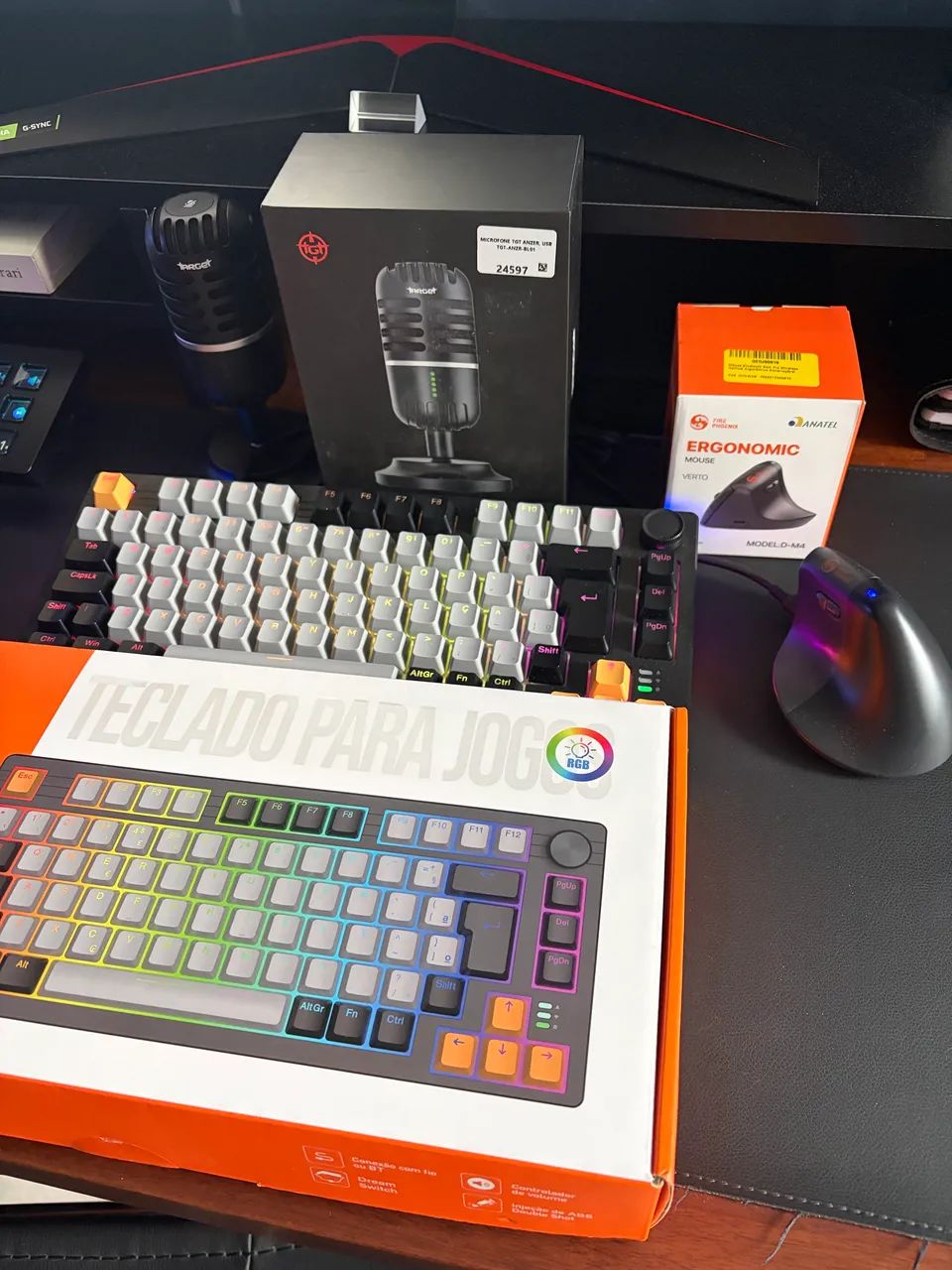 Kit Teclado, Mouse Sem Fio e Microfone