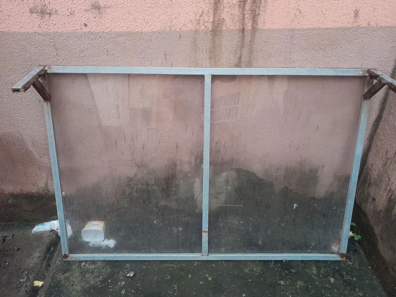 VENDO UM TOLDO 
