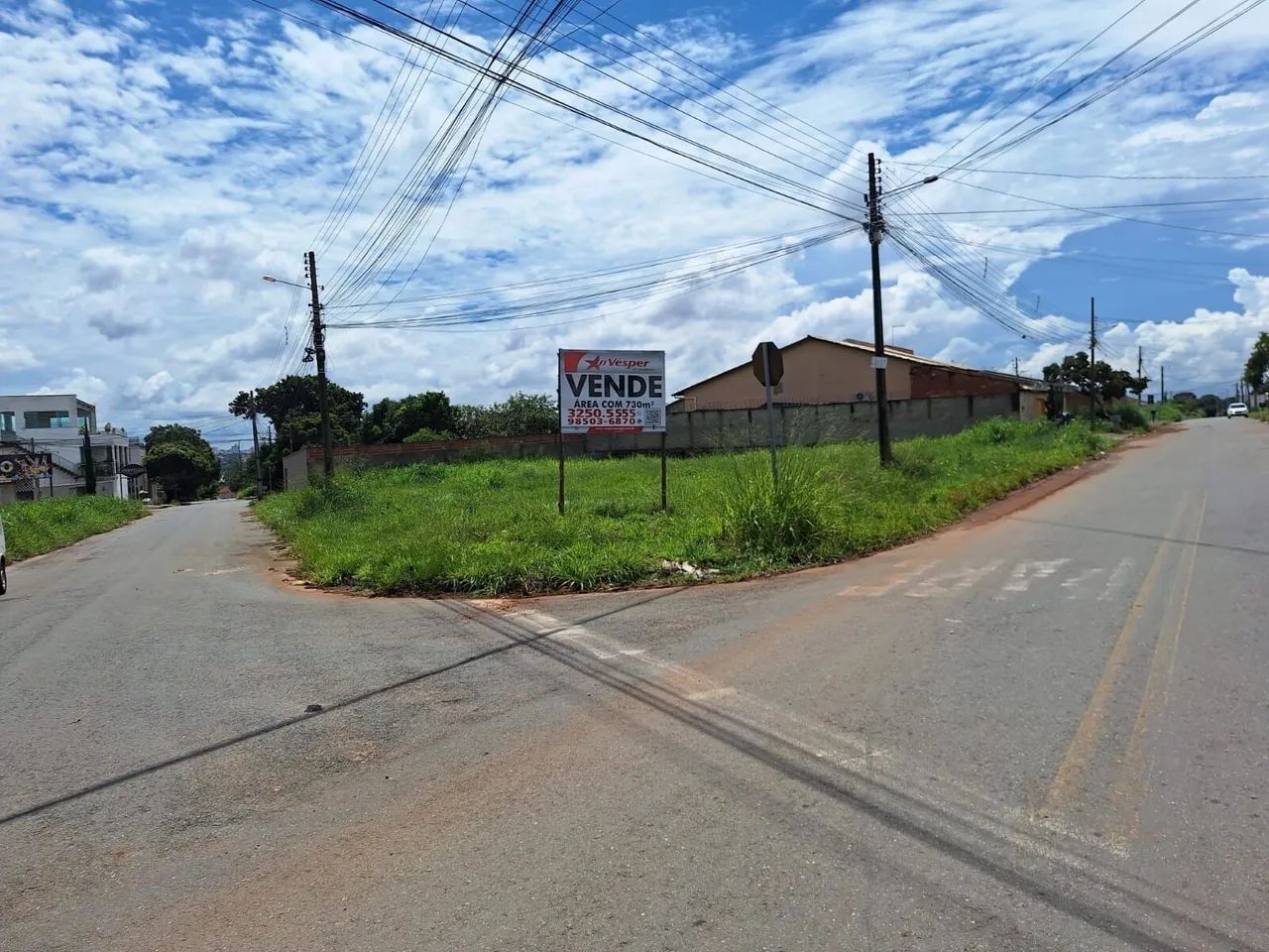 Loteamento à venda no bairro Cardoso Continuação - Aparecida de Goiânia/GO