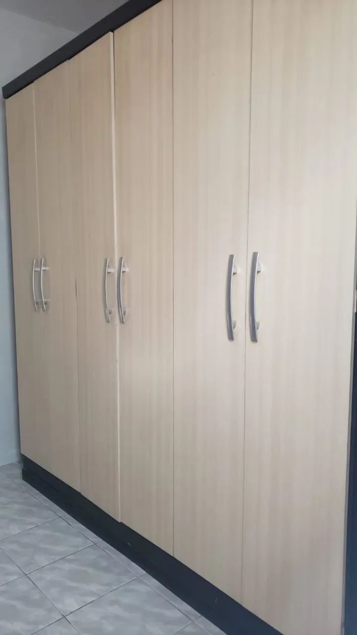 Guarda roupa 6 portas - Foto 2